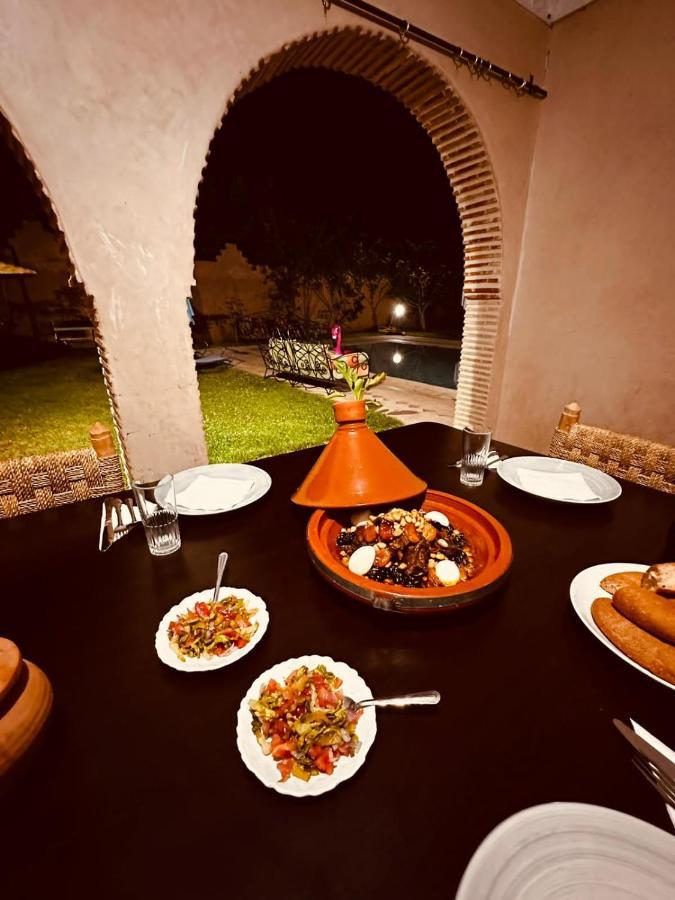 Villa Ms Holidays Mika Privatisee Marrakech Marrakesh Buitenkant foto